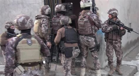 S­i­i­r­t­­t­e­k­i­ ­D­E­A­Ş­ ­o­p­e­r­a­s­y­o­n­u­n­d­a­ ­4­ ­t­u­t­u­k­l­a­m­a­ ­-­ ­S­o­n­ ­D­a­k­i­k­a­ ­H­a­b­e­r­l­e­r­